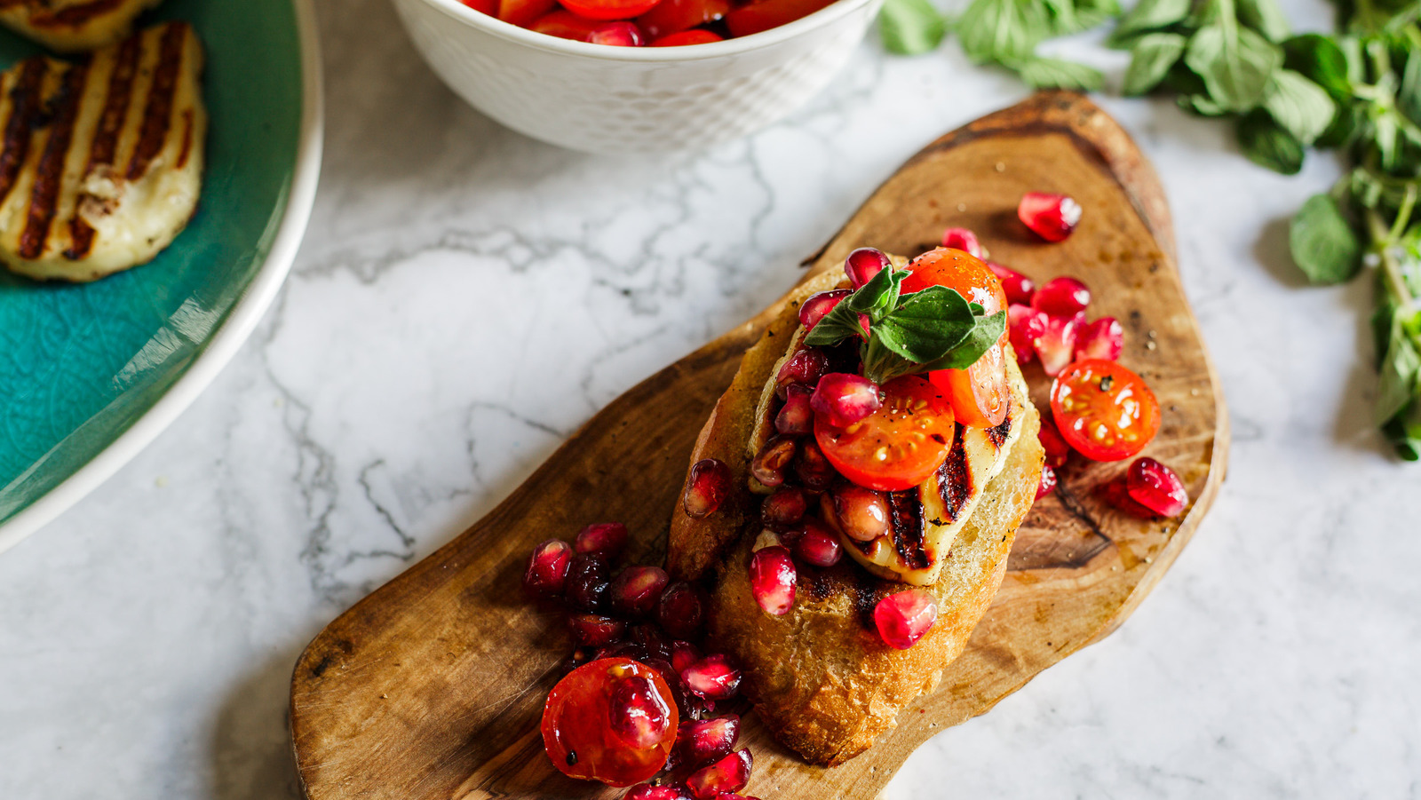 Pomegranate Halloumi Crostini Recipe