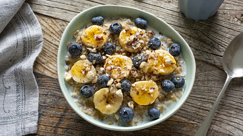 Bowl of oatmeal