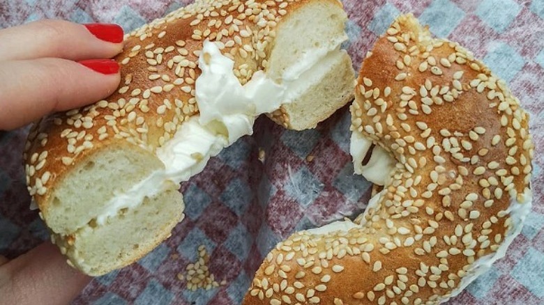 bagel with cream cheese