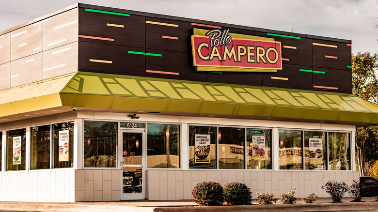 Freestanding Pollo Campero location