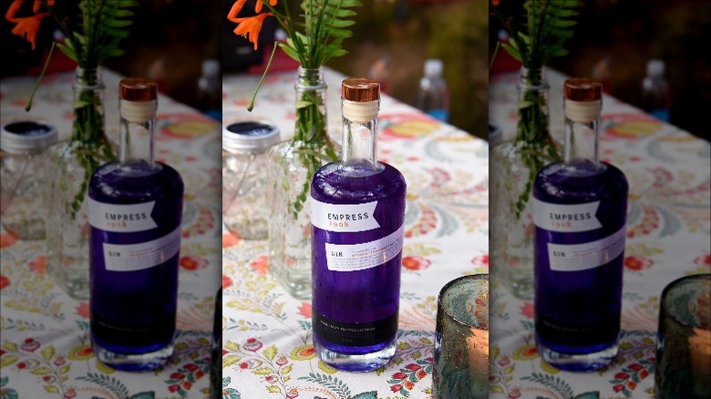 empress gin bottle