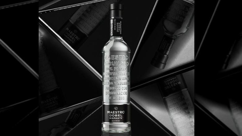 Bottle of Maestro Dobel Diamente