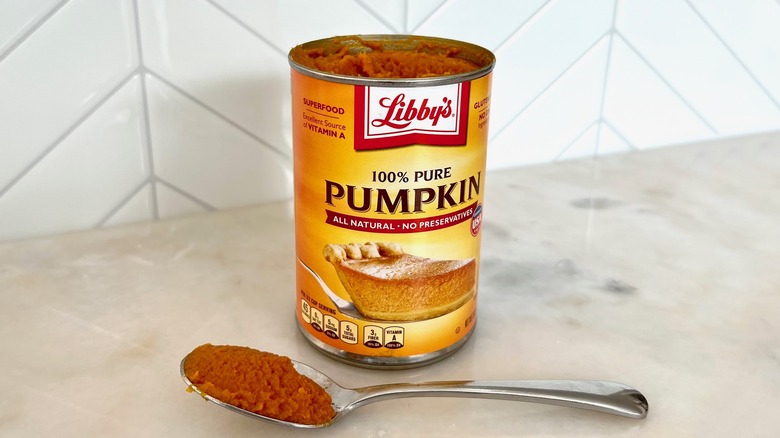 One can of pumpkin and spoon