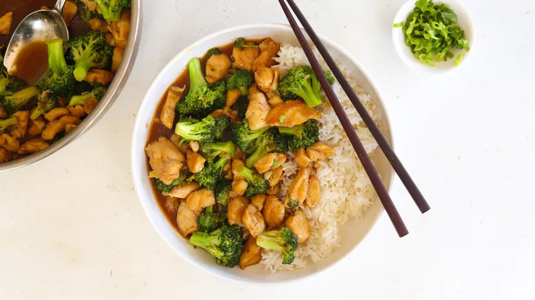 teriyaki chicken and broccoli bowl