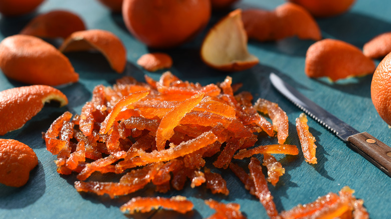 Candied tangerine and oranges in a pile