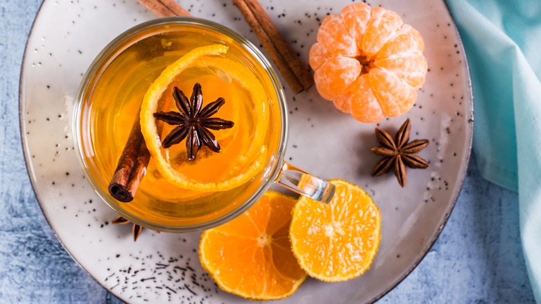 Mandarin tea with star anise and cinnamon 