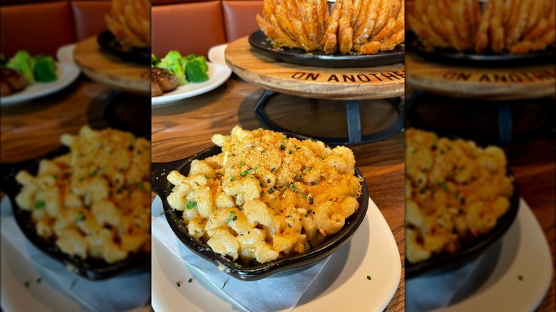 mac and cheese in skillet