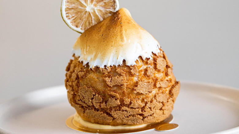 Meringue-dipped calamansi choux 