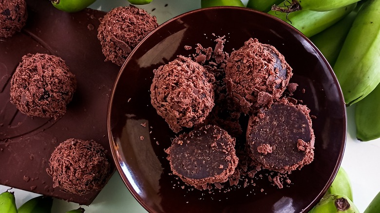 Split chocolate brigadeiro