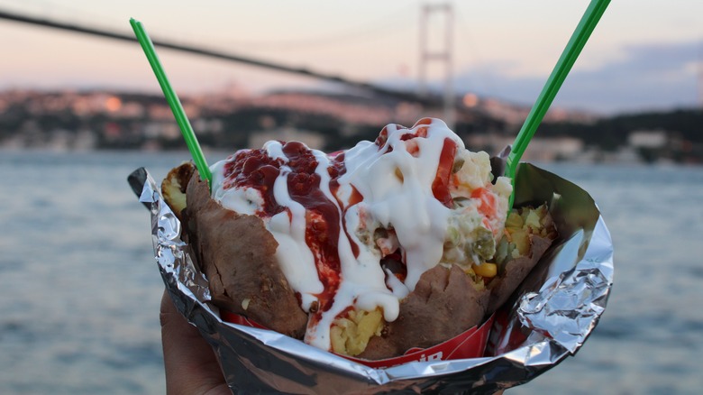 A Turkish baked potato 