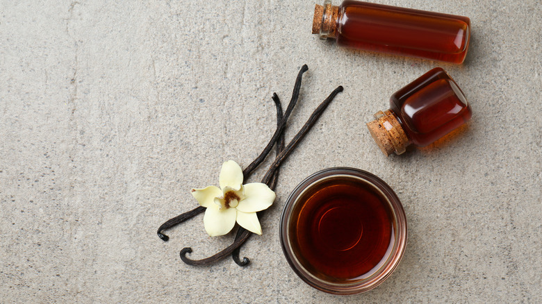 Vanilla extract