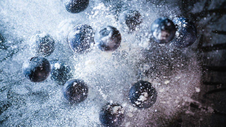 blueberries tossed in flour