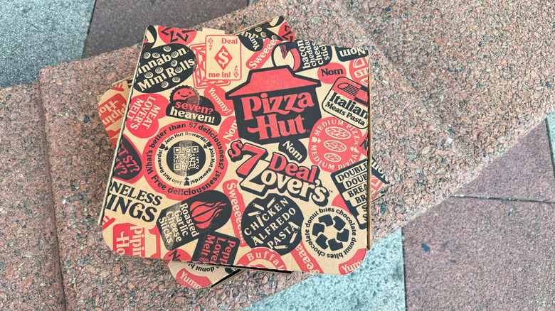 Pizza Hut Takeout Boxes