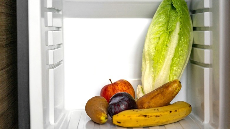 fruit and lettuce in fridge