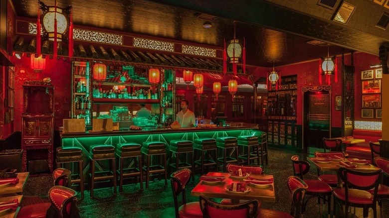 Bar and dining room at The Formosa