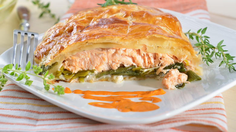 salmon puffed pastry