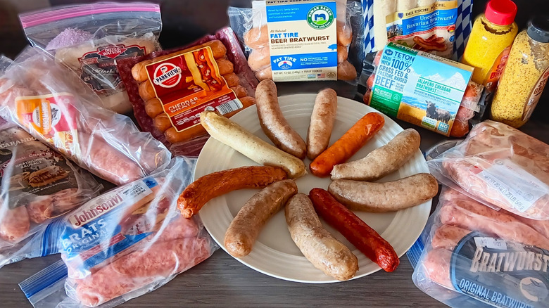 variety of store brand bratwurst