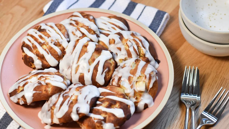 Apple fritters on plate 