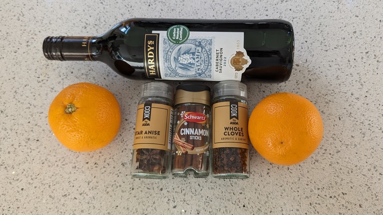 Mulled wine ingredients