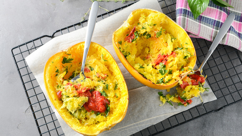 Seasoned cooked spaghetti squash