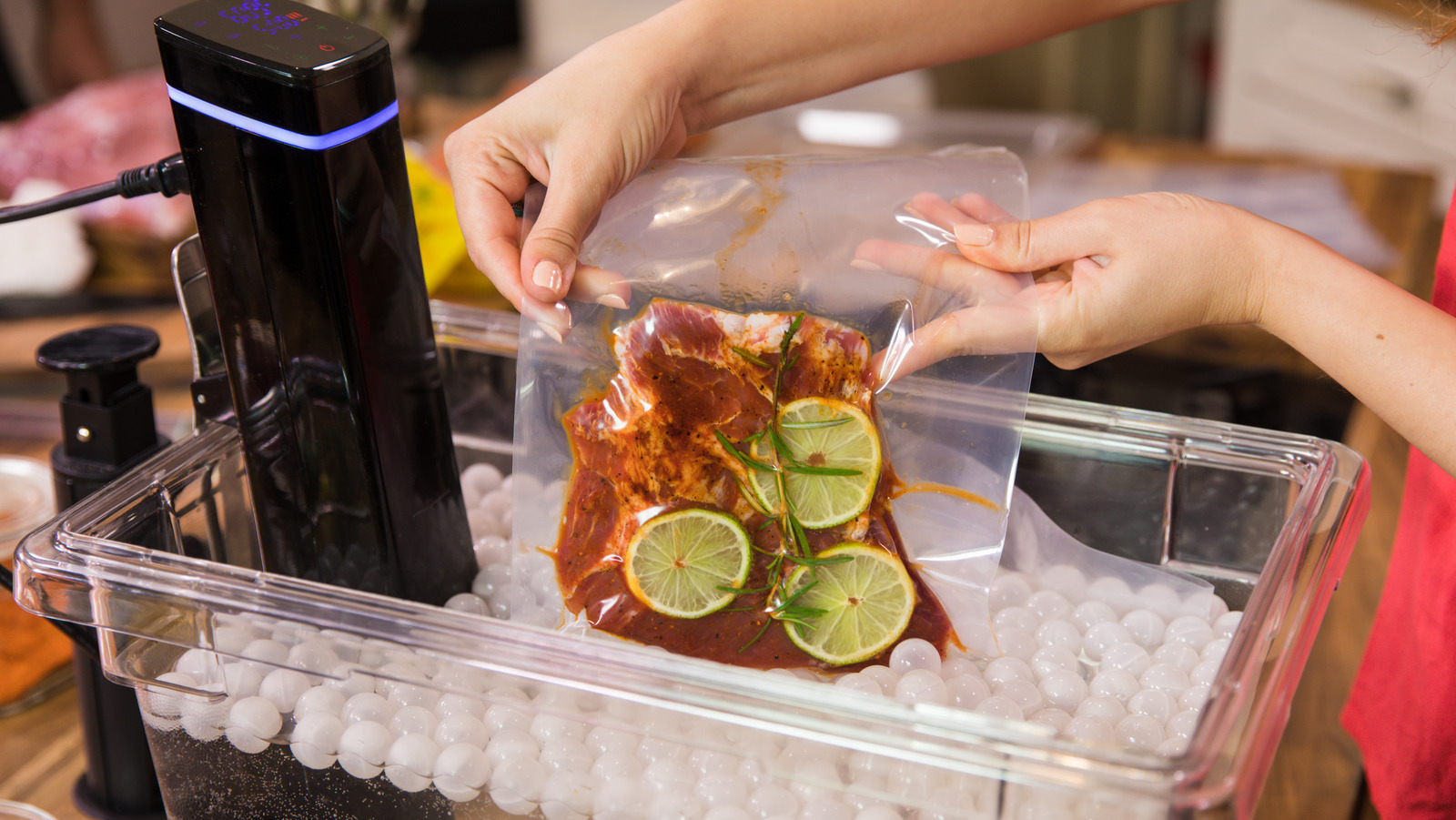What equipment do you need to cook with the sous vide procedure?