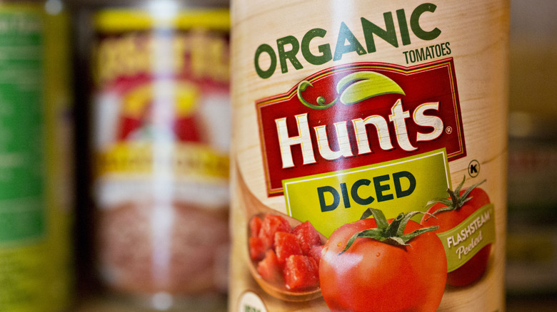 can of diced tomatoes 