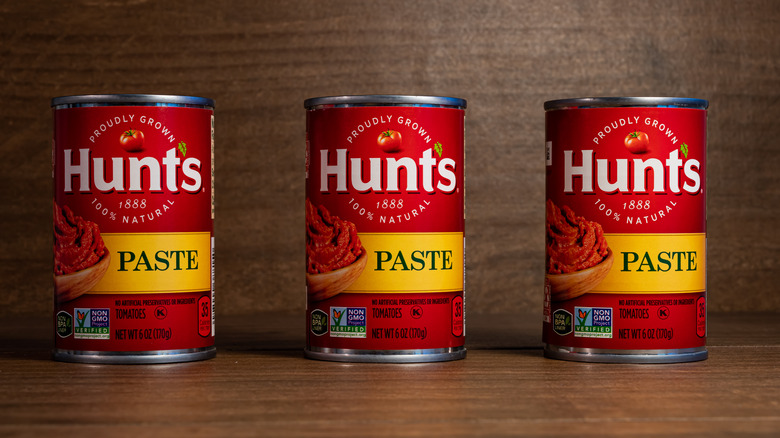 cans of tomato paste 