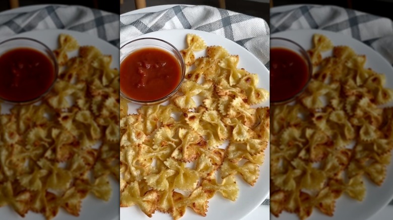 Viral TikTok pasta chips