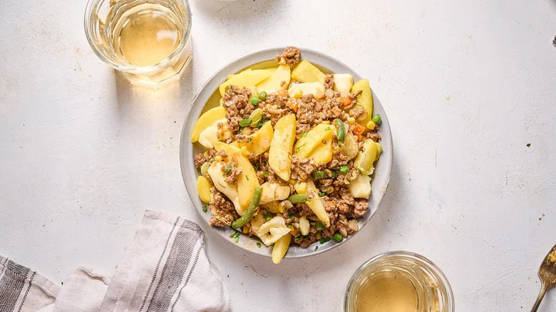 Shepherd's pie poutine