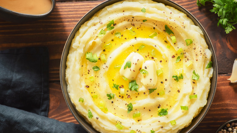 Mashed potatoes with butter