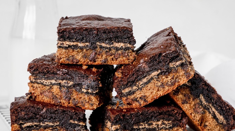 Simple Mills brownies with Oreos