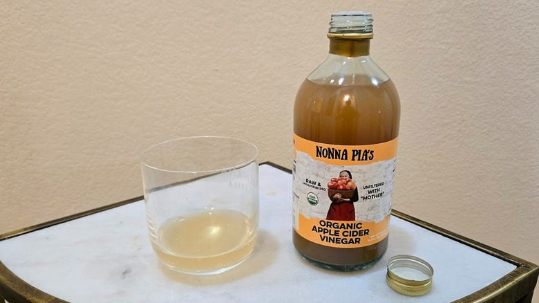 Nonna Pia apple cider vinegar