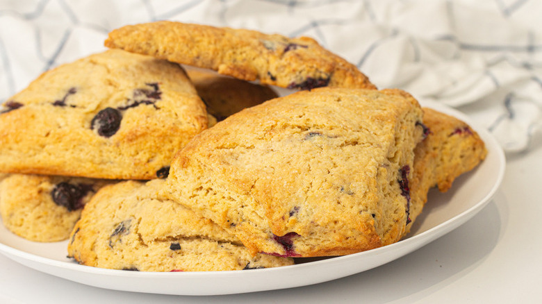 plate of blueberry scones