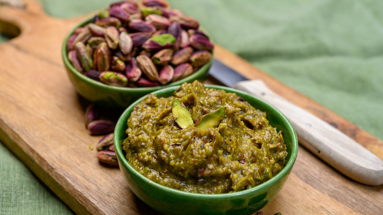 Pistachios and pistachio pesto