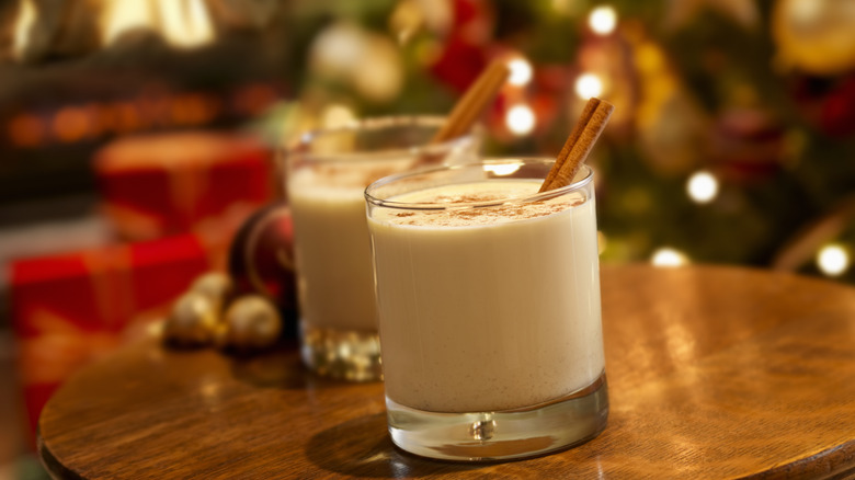 short eggnog glasses