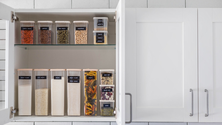 Square food storage containers