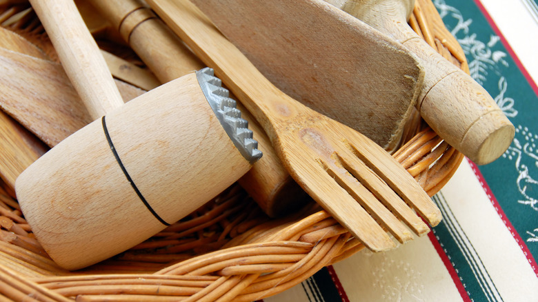 Basket of tools for cooking