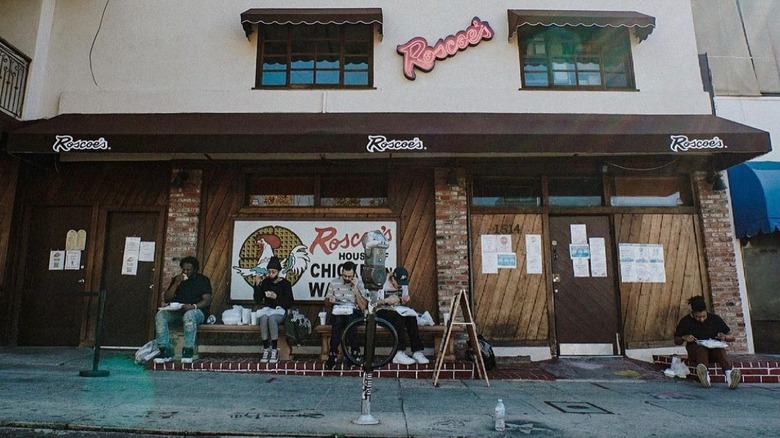 Roscoe's Chicken & Waffles Gower location
