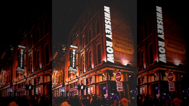 Dierks Bentley Whiskey Row exterior photo