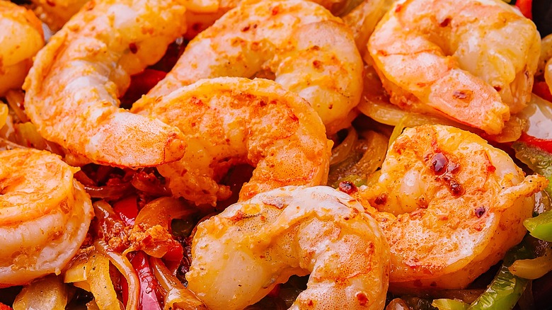 paprika cooked shrimp 