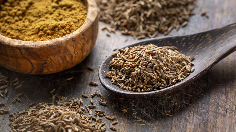 cumin powder and seed