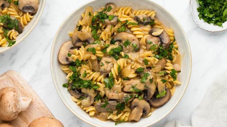 plate of mushroom stroganoff