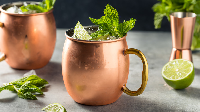mule cocktails with lime mint