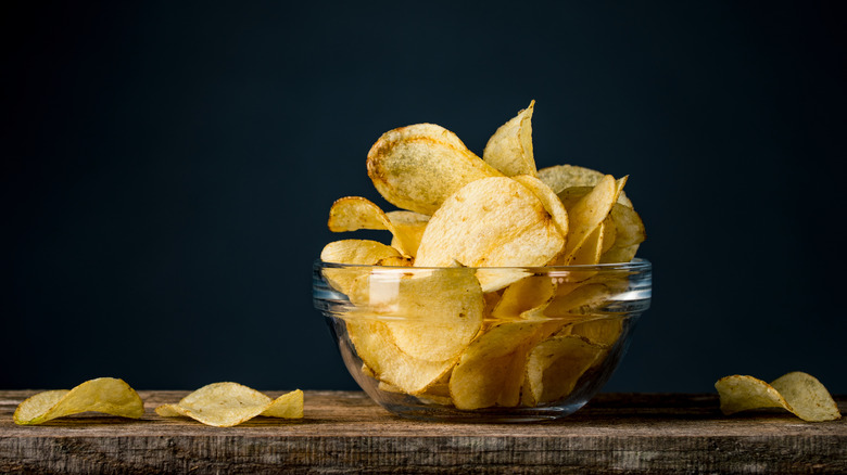 A bowl of potato chips