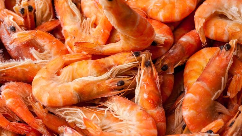 A pile of cooked shrimp