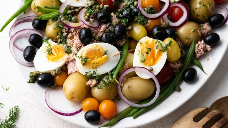 Colorful Niçoise Salad