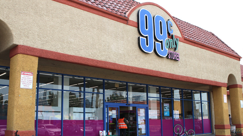 99 cents only stores frontage