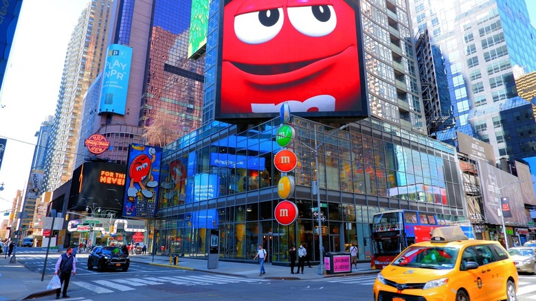 Exterior of M&M's World New York during the day