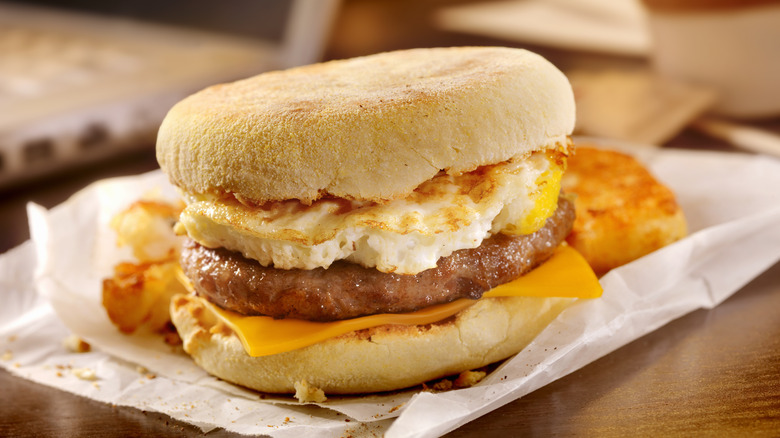 Breakfast sandwich