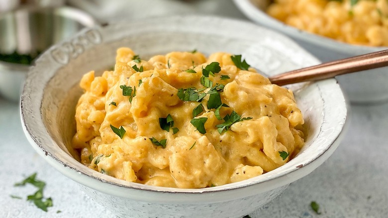 Mac and cheese in bowl